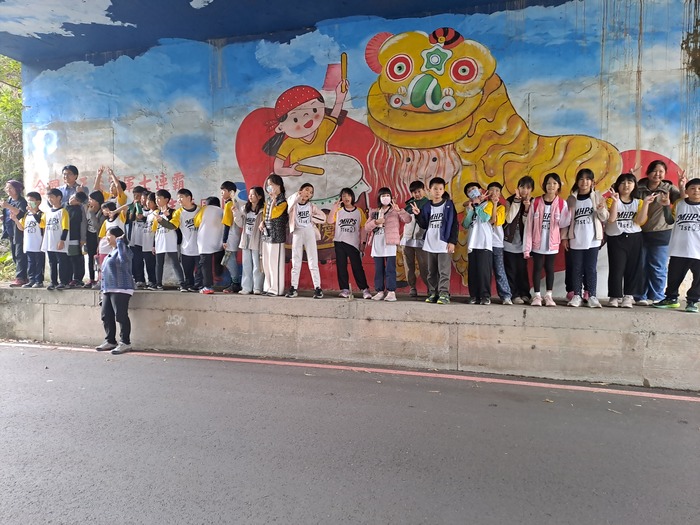 銘傳國小到校參訪圖片